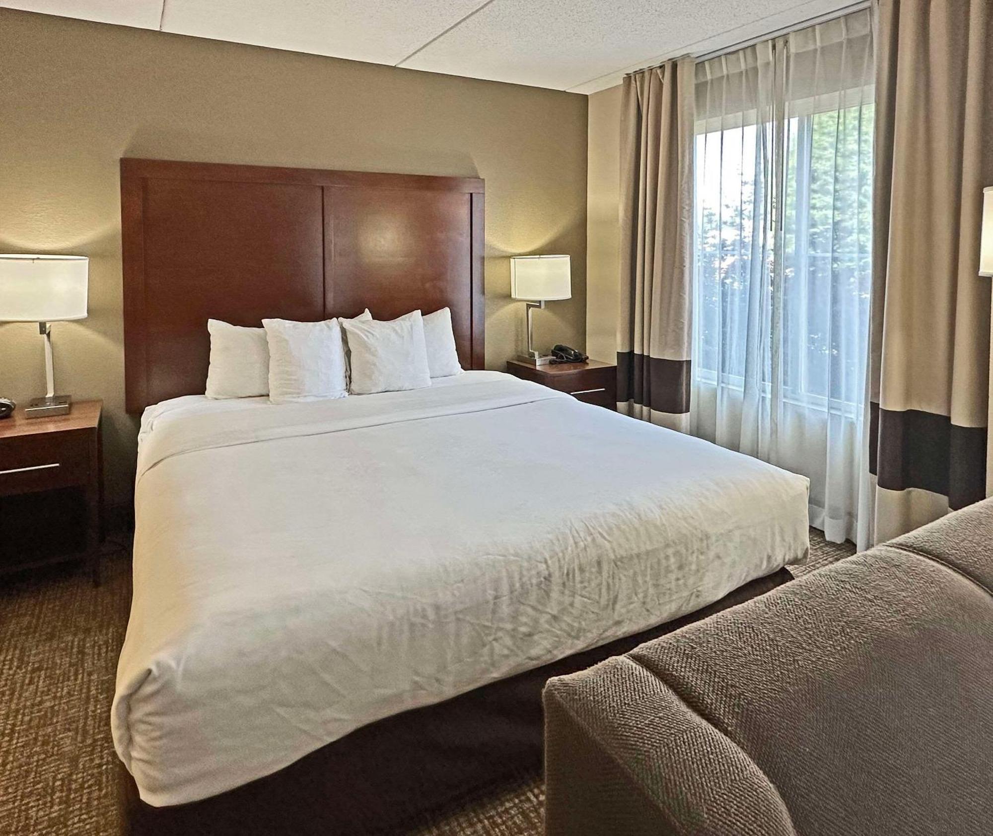 Comfort Suites Concord Mills Eksteriør billede