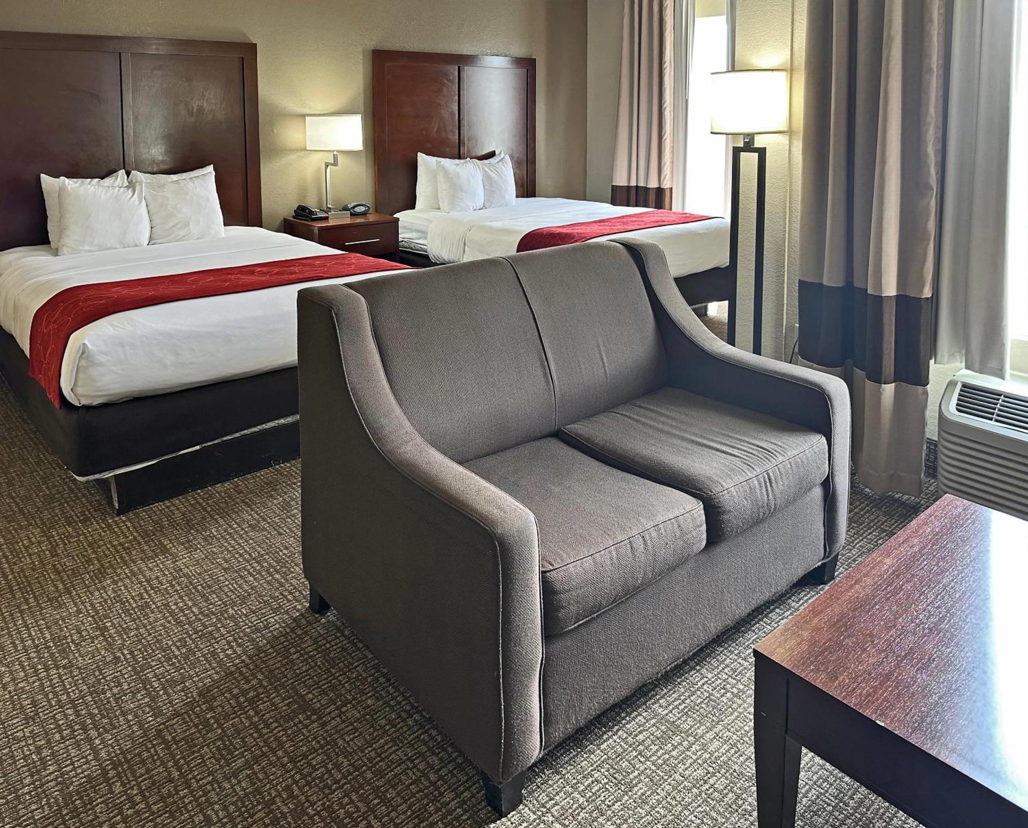 Comfort Suites Concord Mills Eksteriør billede
